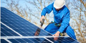 Installation Maintenance Panneaux Solaires Photovoltaïques à Charencey